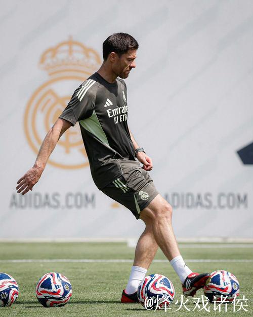 VAR裁判富尔特斯与皇马矛盾？阿隆索表示：不作详述